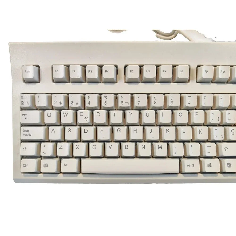 VTG Keytronic Model E05366SPPS2-C Wired PS/2 Spanish Keyboard USB Adapter WORKS